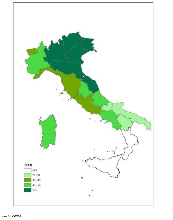 Cartina geografica dell'Italia divisa per regioni con percentuale della raccolta differenziata per ciascuna regione